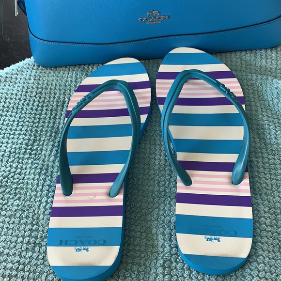 COACH Flip Flop Sandals with Carriage Imprint - Picture 8 of 10